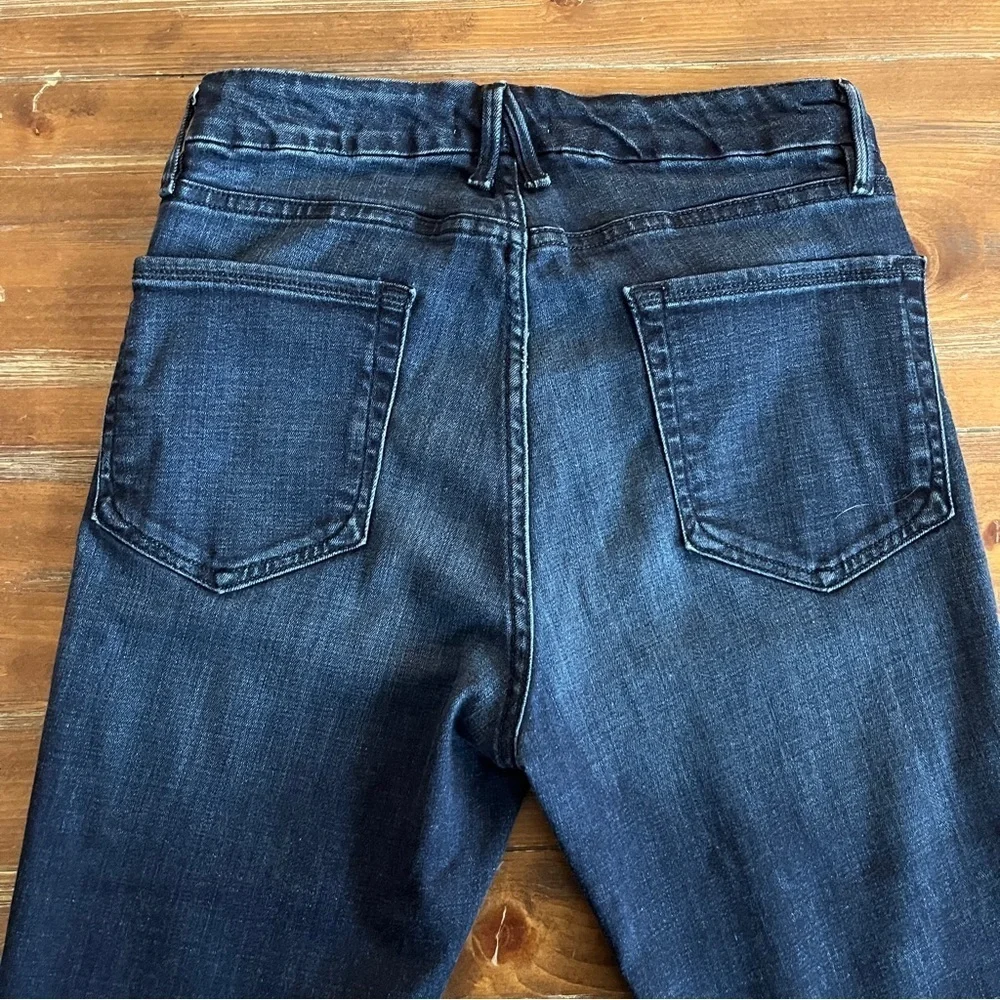 Good American Good Waist Crop Dark Wash 4/27